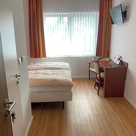 호텔 Restaurant Zur Post 부퍼탈