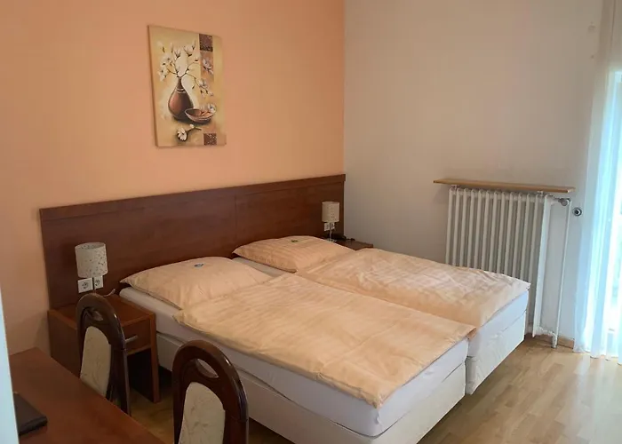 邮政餐厅酒店 伍珀塔尔